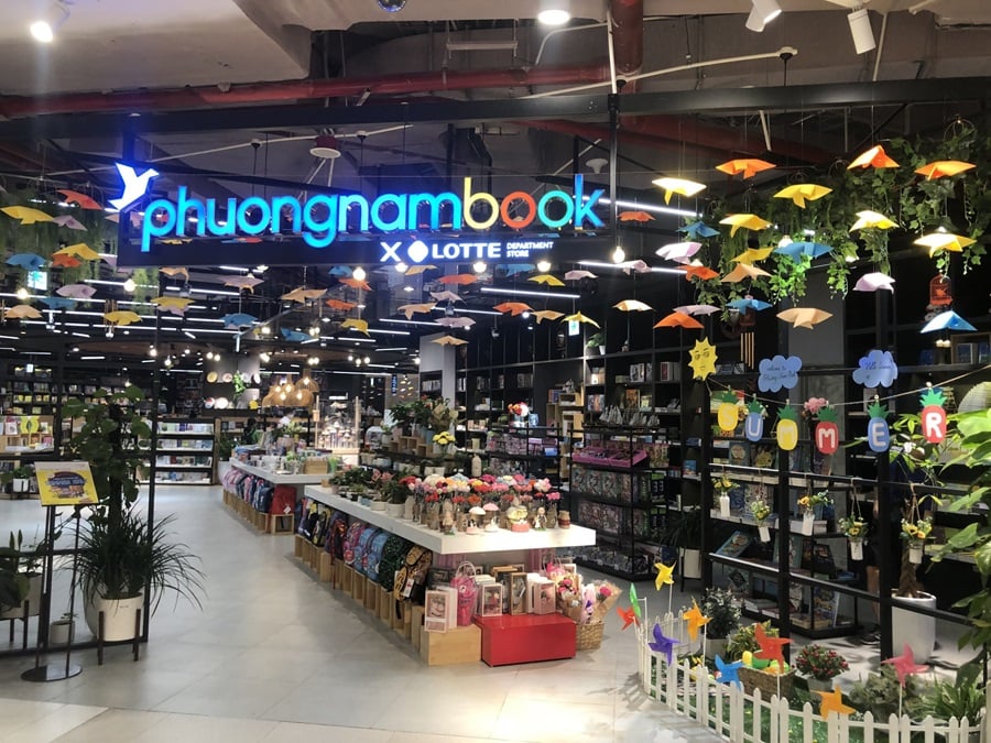 Nhà sách lớn nhất Sài Gòn