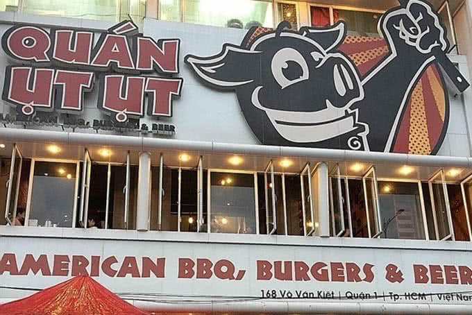Ụt Ụt Quán - Vui Bất Tận Với Beer & Barbecue Khổng Lồ