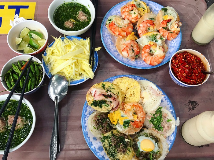 Bánh căn Nha Trang - Điểm danh 10 quán ăn SIÊU NGON SIÊU RẺ